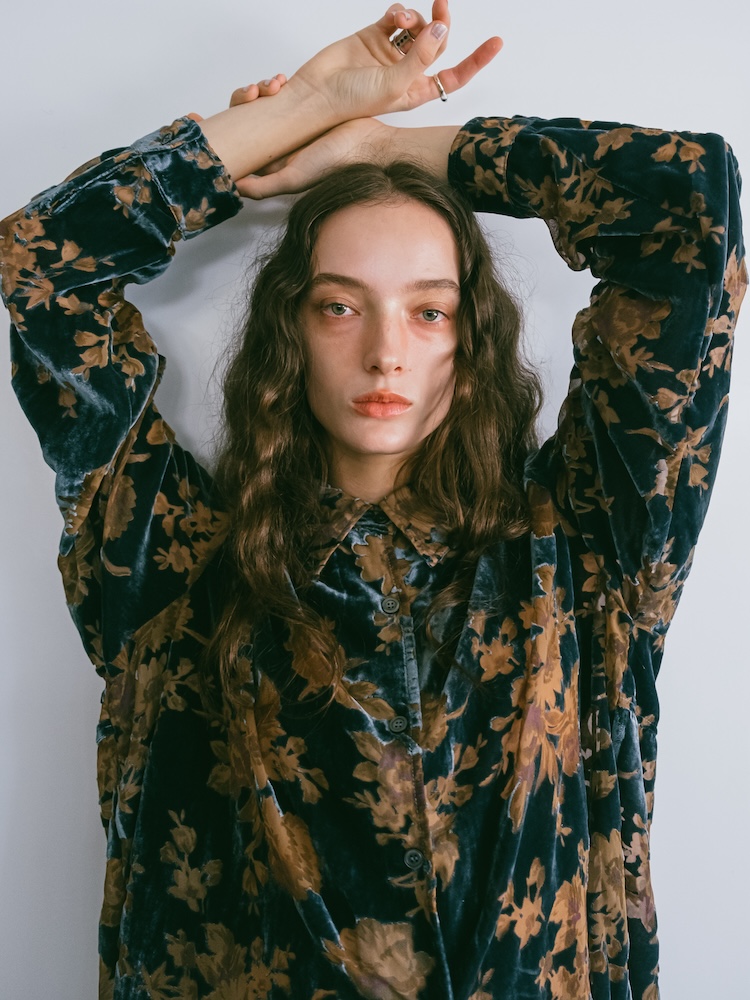 saharaサハラ公式サイト　コレクションルックブック