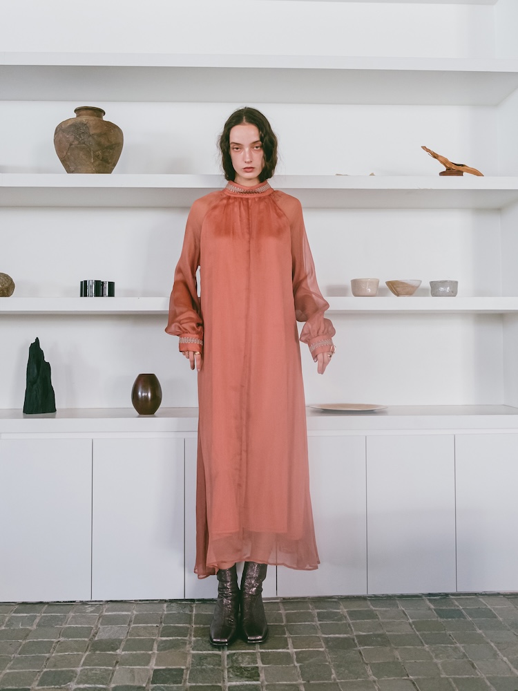 saharaサハラ公式サイト　コレクションルックブック