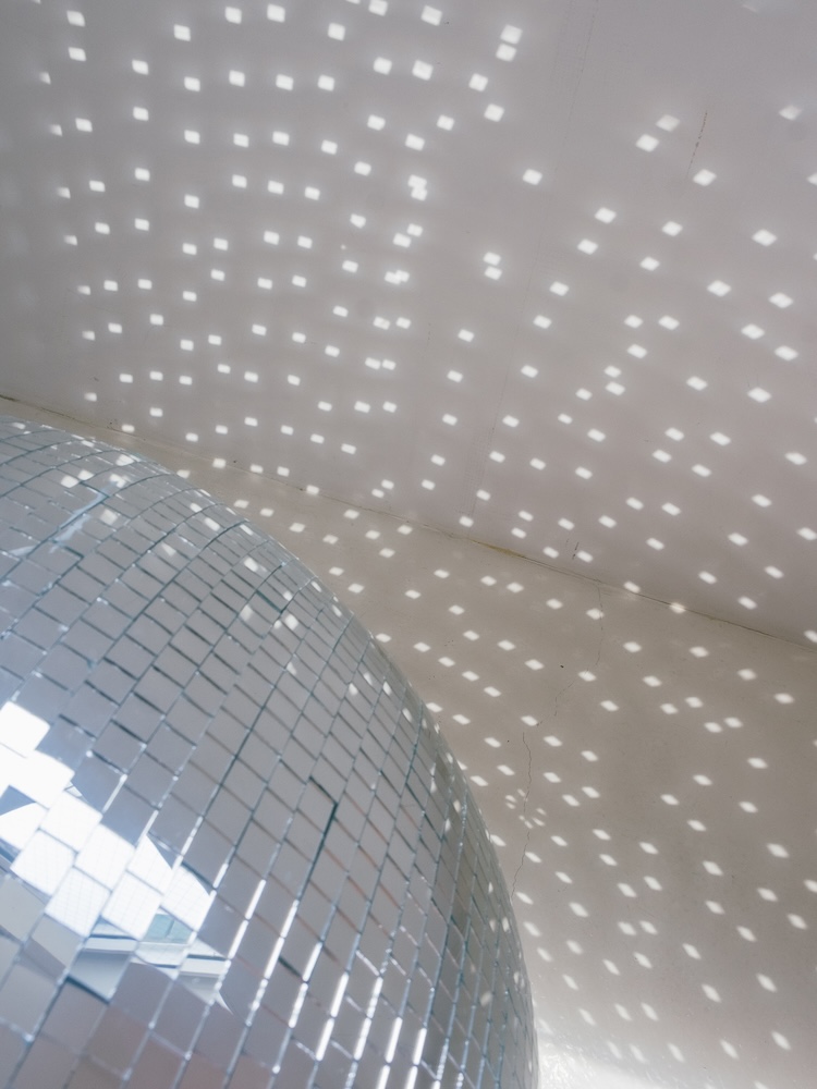 saharaサハラ公式サイト　コレクションルックブック