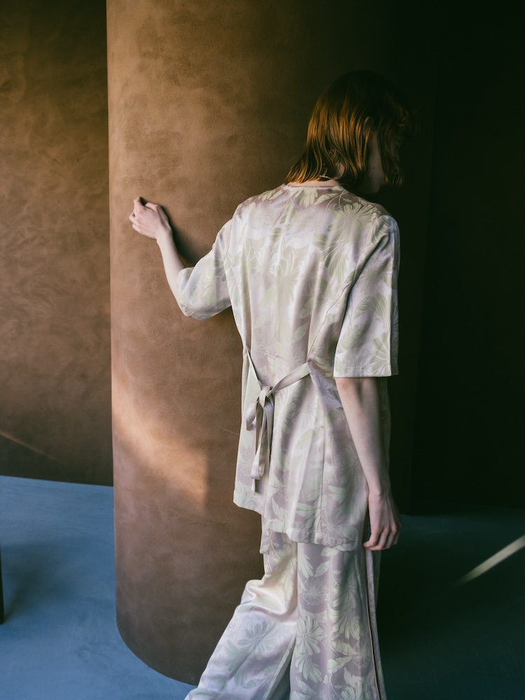 saharaサハラ公式サイト　コレクションルックブック