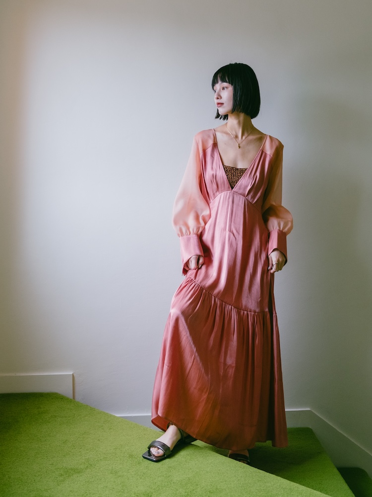 saharaサハラ公式サイト　コレクションルックブック