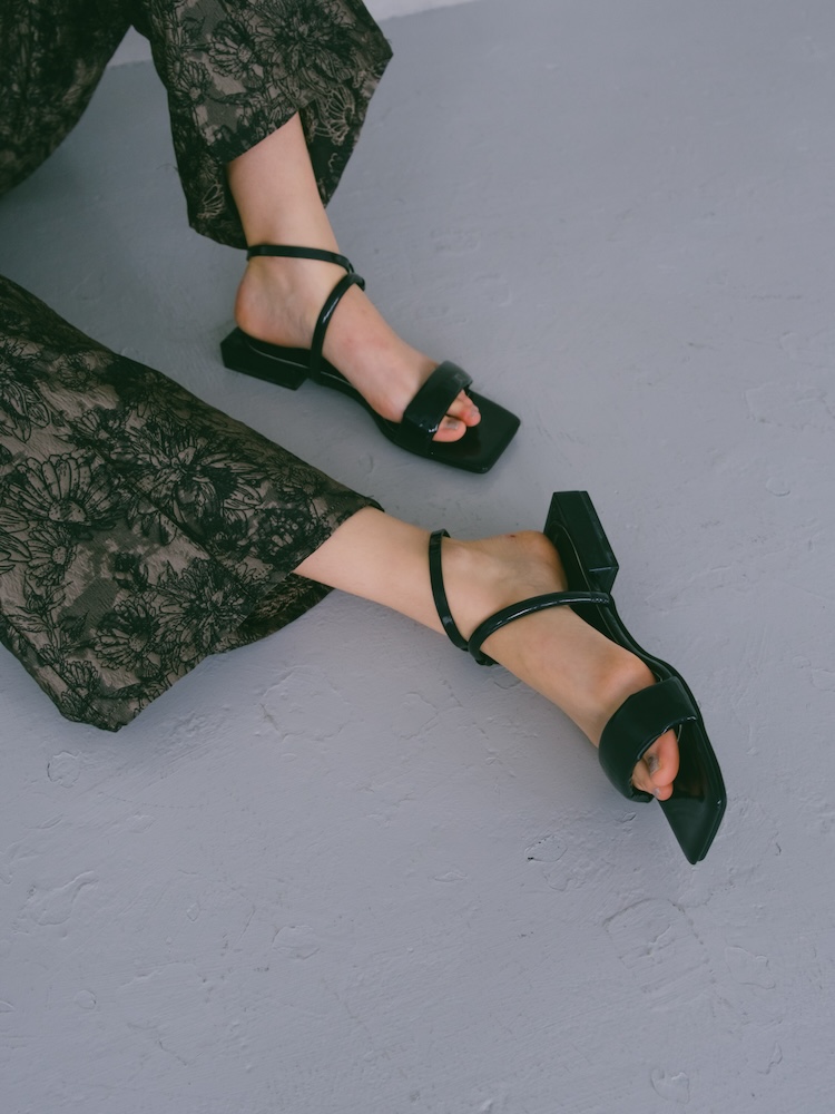 saharaサハラ公式サイト　コレクションルックブック